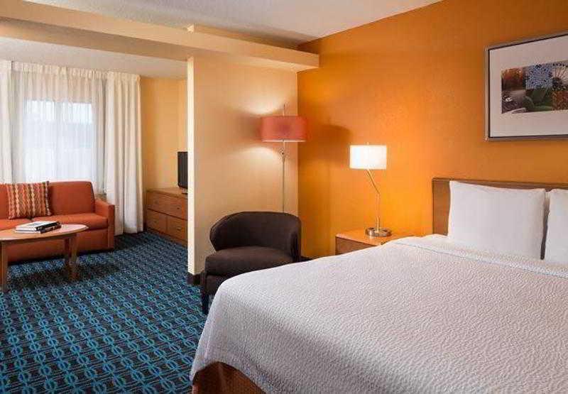 Comfort Inn & Suites Phoenix North - Deer Valley Ngoại thất bức ảnh